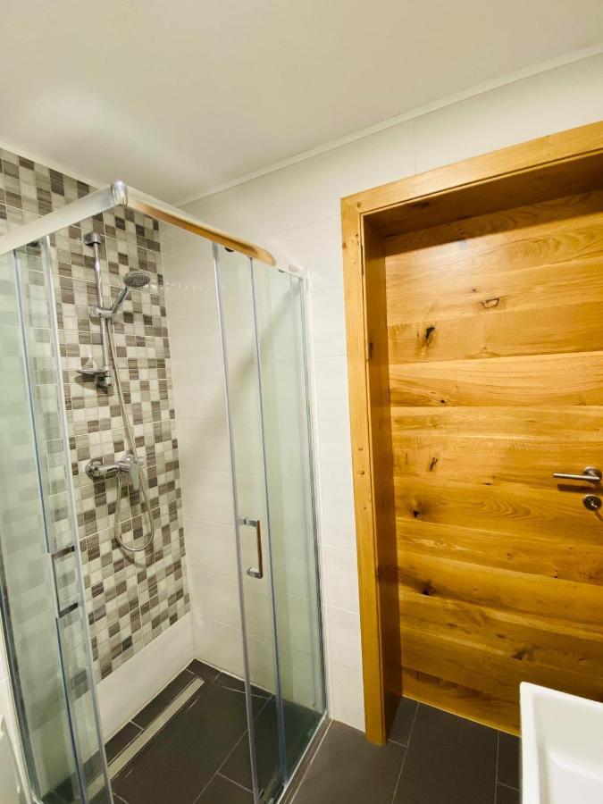 Apartma Lupis Podvolovljek المظهر الخارجي الصورة