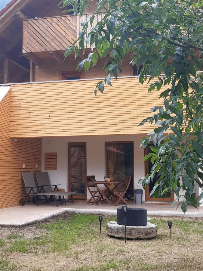Apartma Lupis Podvolovljek المظهر الخارجي الصورة